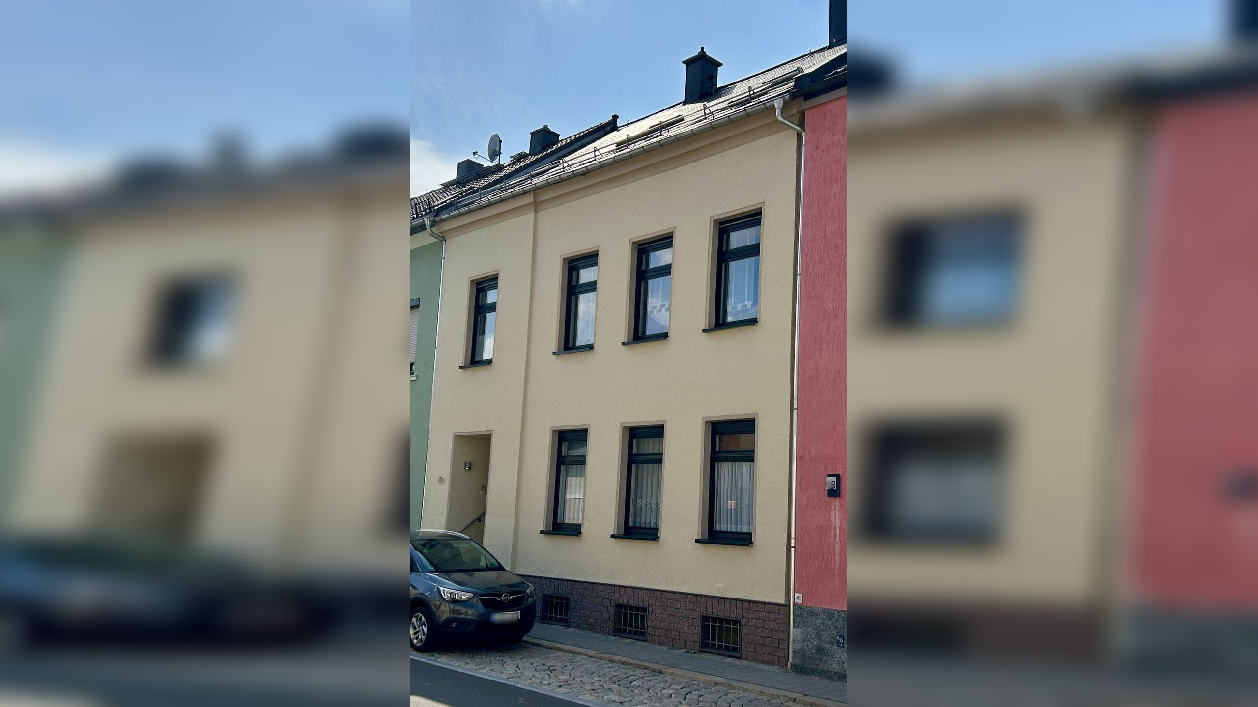 Gepflegtes Haus in guter Lage, 8223 Falkenstein/Vogtl.