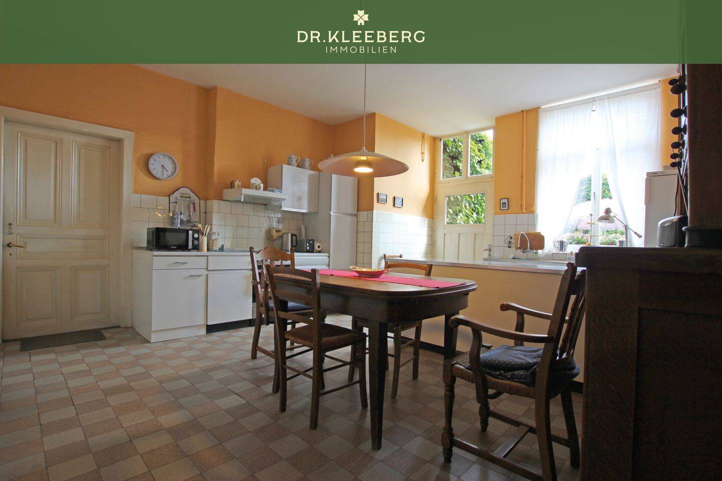 Dorfprägender Resthof mit Charme und großem Entwicklungspotenzial im Herzen von Gimbte, 48268 Greven