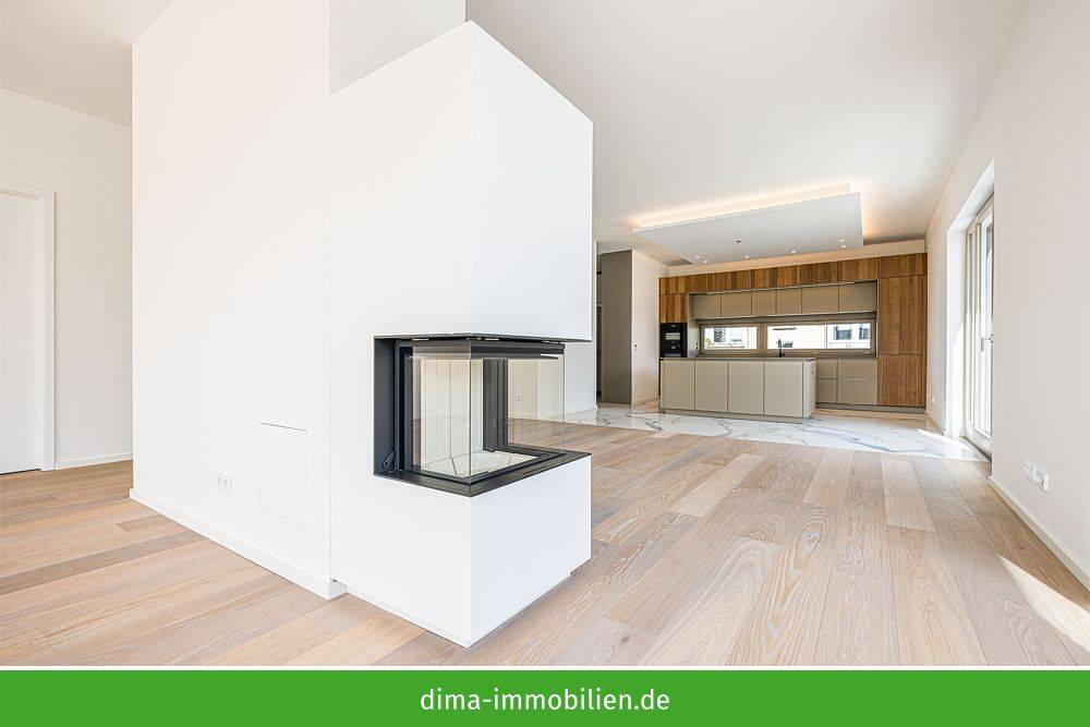 Penthouse im Hinterhaus mit großer Sonnen-Terrasse, Kamin, Einbauküche, TG-Stellplätzen u.v.m., 4177 Leipzig (Altlindenau Lindenau)