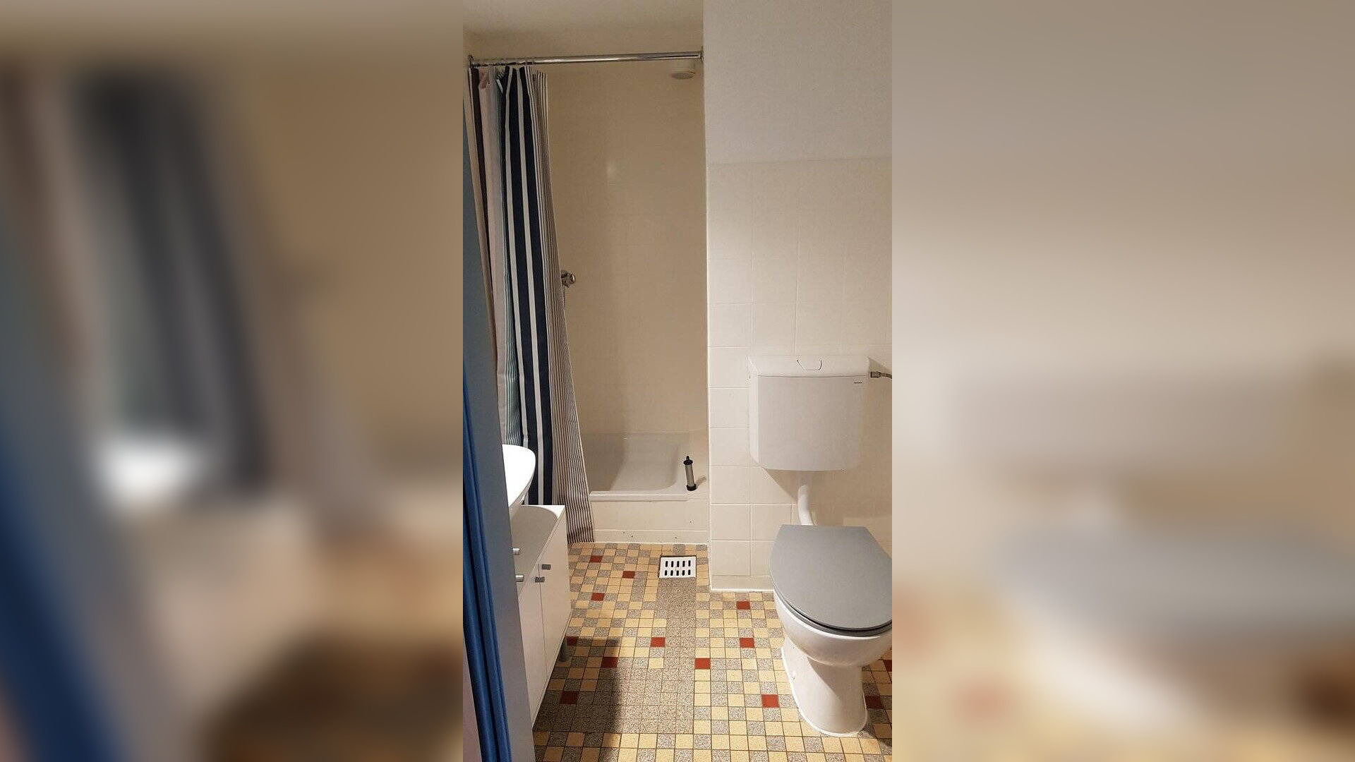 Prov.frei! 1-Zi Altstadt-Wohnung mit Dreisamblick an der Uni!, 79098 Freiburg im Breisgau (Altstadt Neuburg Oberau)