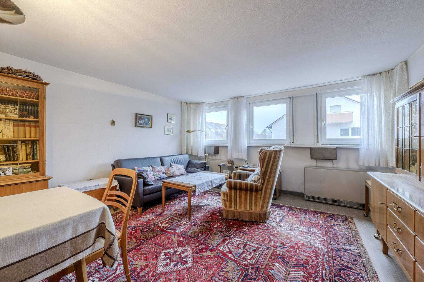 Zwei Wohneinheiten – Ein Preis: 3-Zimmer und 1-Zimmer-Wohnung mit Potenzial, 71636 Ludwigsburg