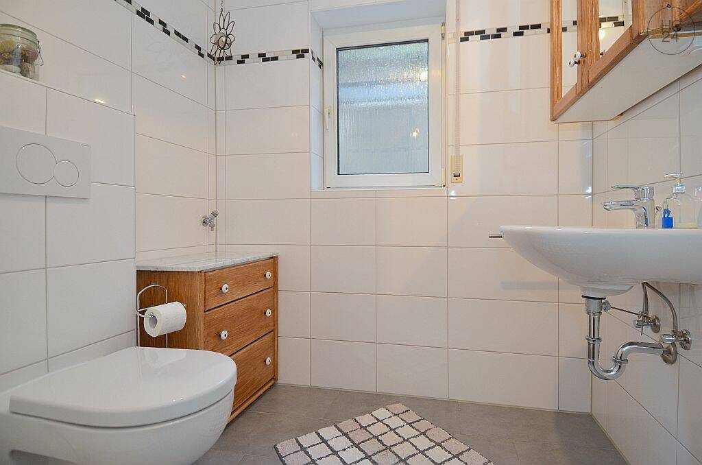 Gemütlich möbliertes 1,5-Zimmer Apartment im Souterrain in Mainz-Bretzenheim – 55128 Mainz – Vorschaubild 3