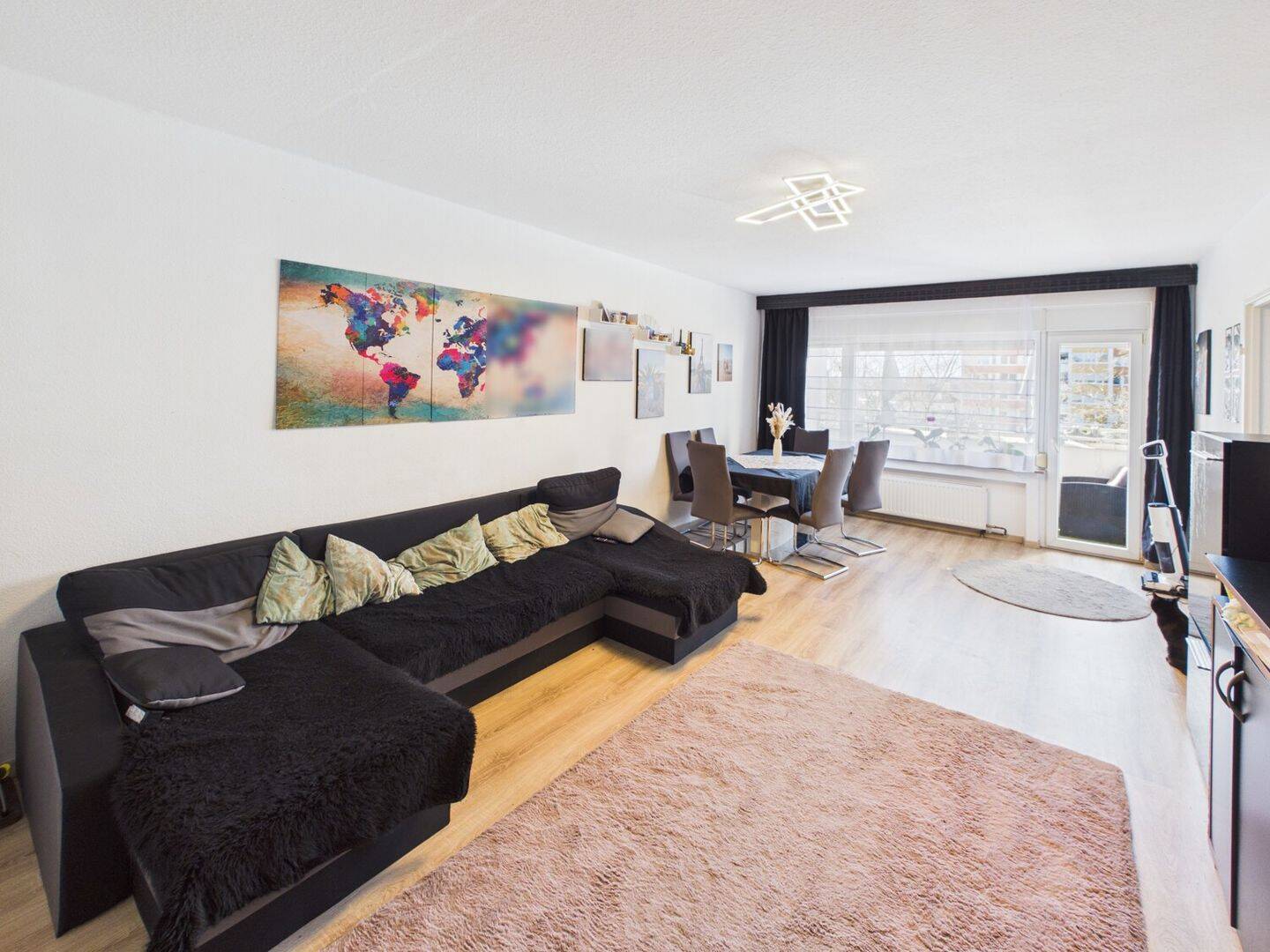 Vermietete 4-Zimmer-Wohnung mit Balkon und idealer Raumaufteilung in Bergheim-Kenten., 50126 Bergheim