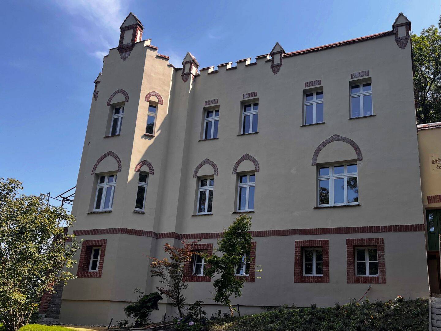 Pompöse Villa in Bad Freienwalde (Energieklasse A+), 10117 Berlin (Mitte)