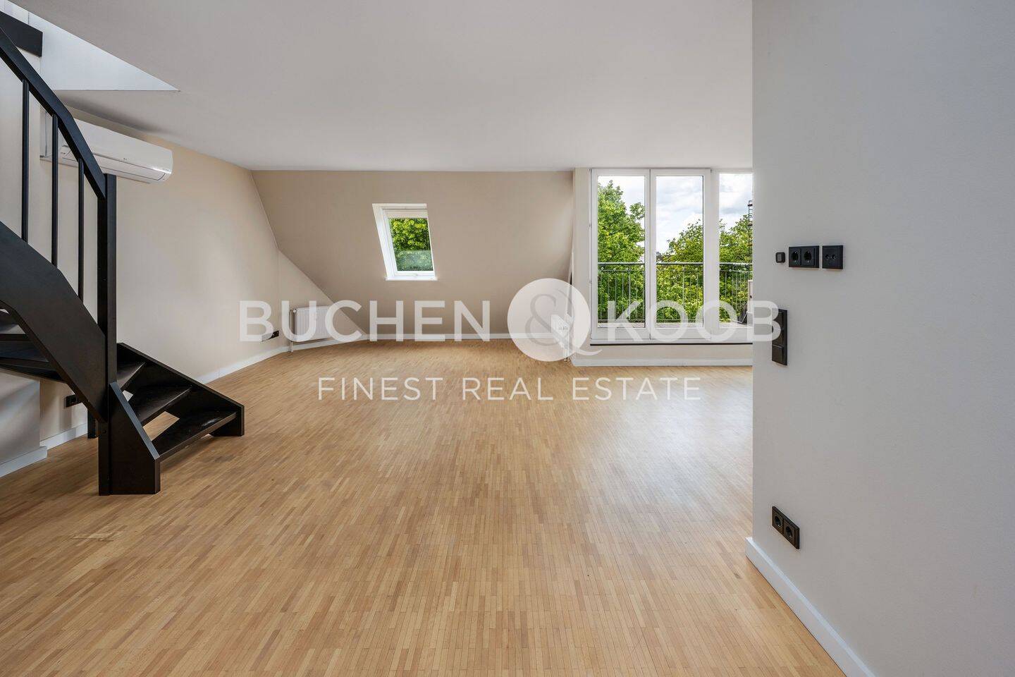 Moderne Maisonette-Dachgeschoss-Wohnung in HH-Winterhude – 22301 Hamburg – Vorschaubild 3