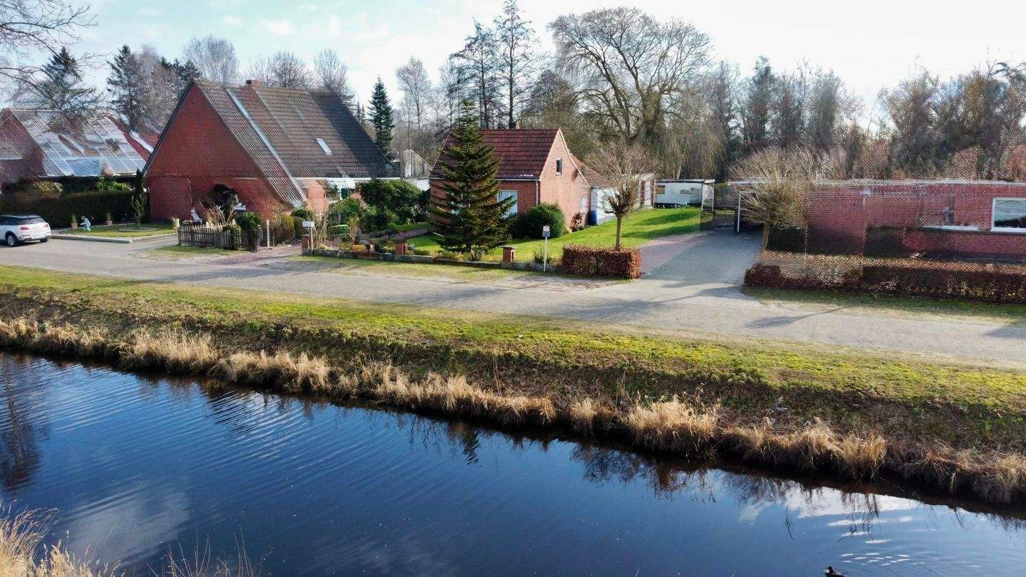Einzigartiges Handwerkerhaus am Wasser mit Potenzial, 26676 Barßel