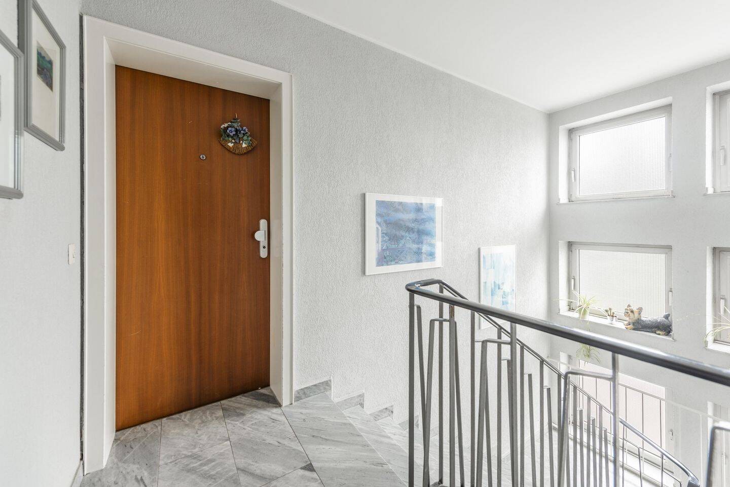 Haus-im-Haus- Maisonettewohnung in Kaarst, 41564 Kaarst