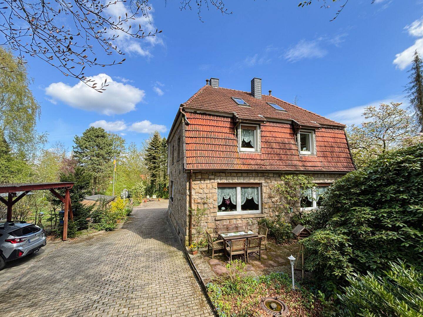 Potenzial & individuelle Möglichkeiten! Einfamilienhaus mit großem Grundstücksareal in Ibbenbüren, 49477 Ibbenbüren