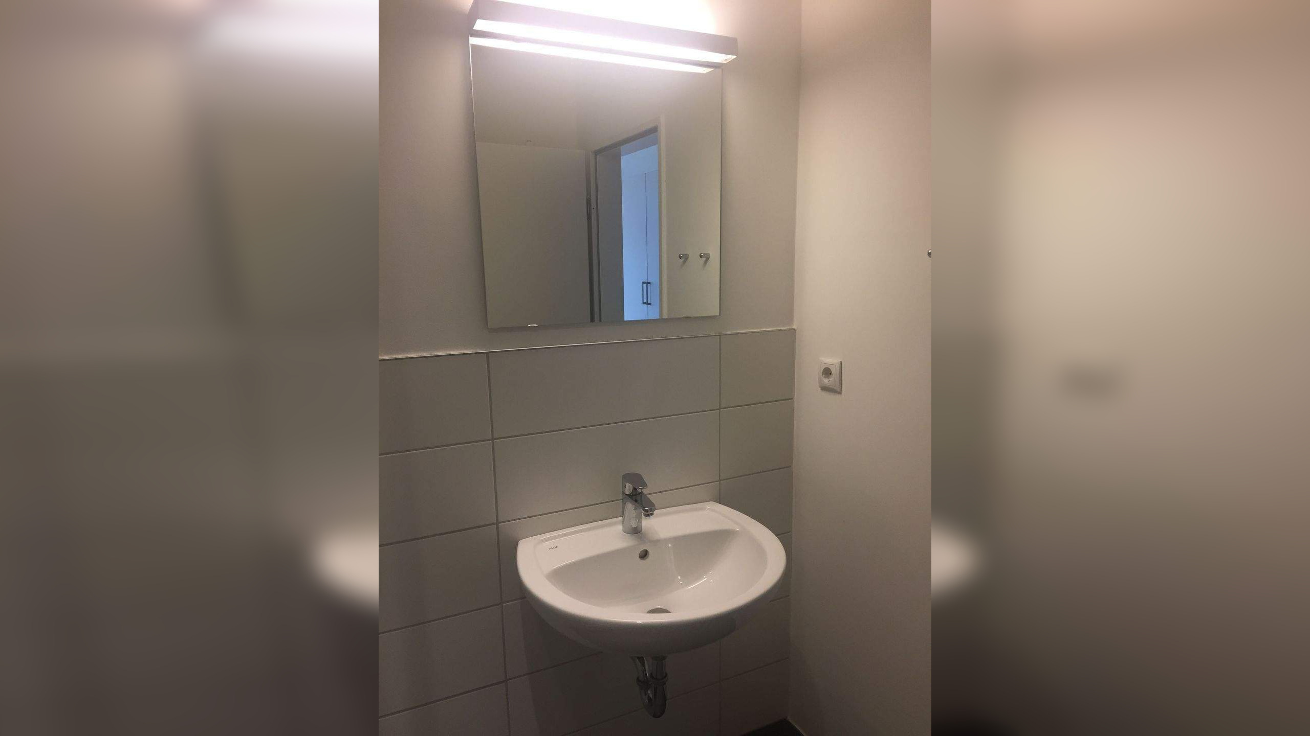 APP 2.01 – Großzügiges Apartment – Modernes Duschbad – praktische Einbauküche – schöne Möblierung, 38678 Clausthal-Zellerfeld
