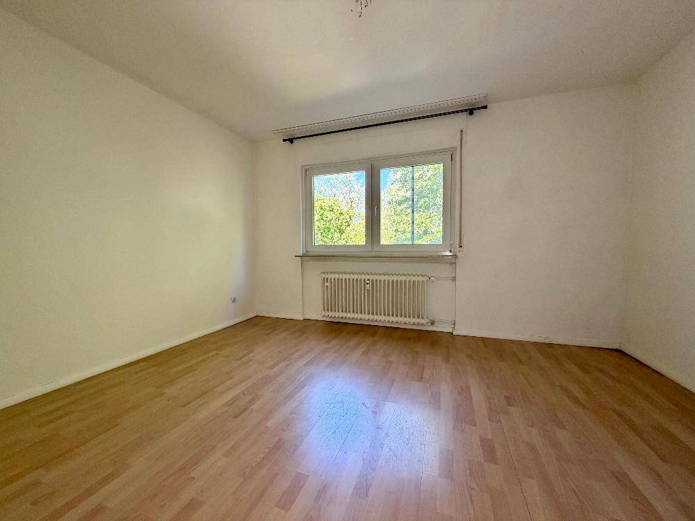 Sommer vor der Tür: Helle 3-Zimmer-Wohnung mit großer Terrasse, Balkon, Loggia und Einbauküche, 63450 Hanau