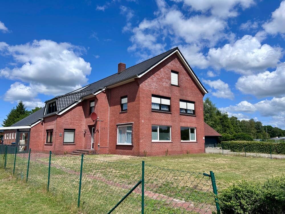 Ländlich gelegene Dachgeschosswohnung mit Garten und Weitblick!, 26817 Rhauderfehn