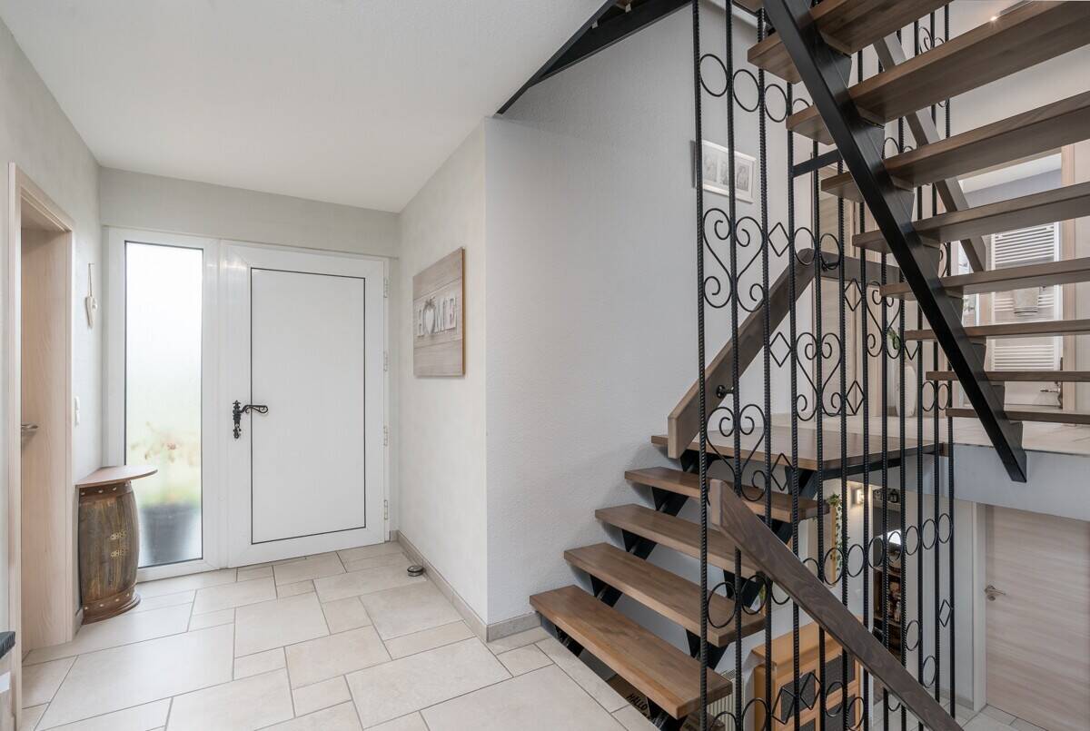Hipstedt | Modernes Architektenhaus mit Kamin, gepflegtem Garten und viel Platz zum Leben, 27432 Hipstedt