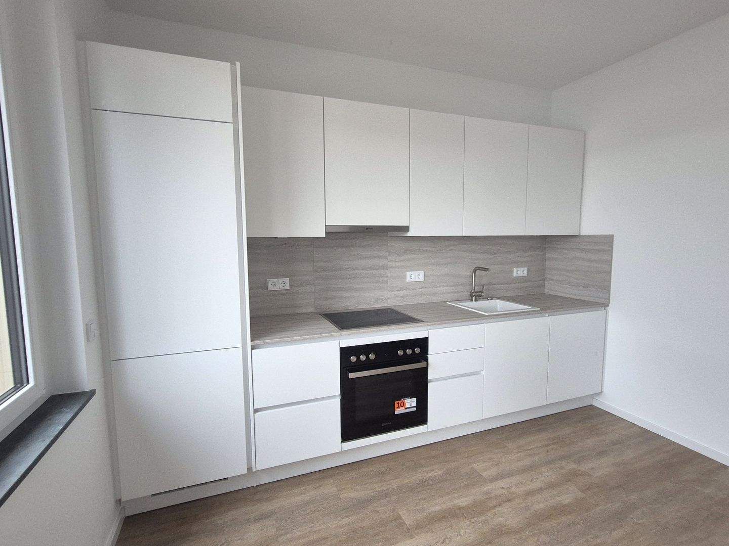 Modernes Wohnen in Vahrenwald-List – Erstbezug mit Loggia, Einbauküche & barrierefrei