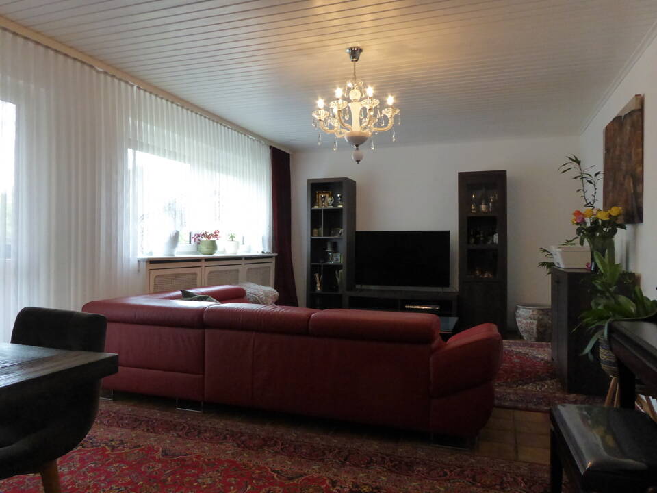 Licht, Raum und Ruhe – attraktive Wohnung mit Balkon und Tiefgaragenplatz!, 63128 Dietzenbach