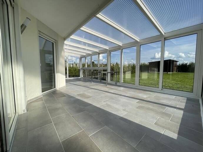 Helles, frisch u. aufwändig renoviertes freistehendes Haus in Top Lage mit 6 Zimmern, sonnigem Garten (ca. 300m²), geräumigem Gartenhaus, Bus-Garage, 90455 Nürnberg