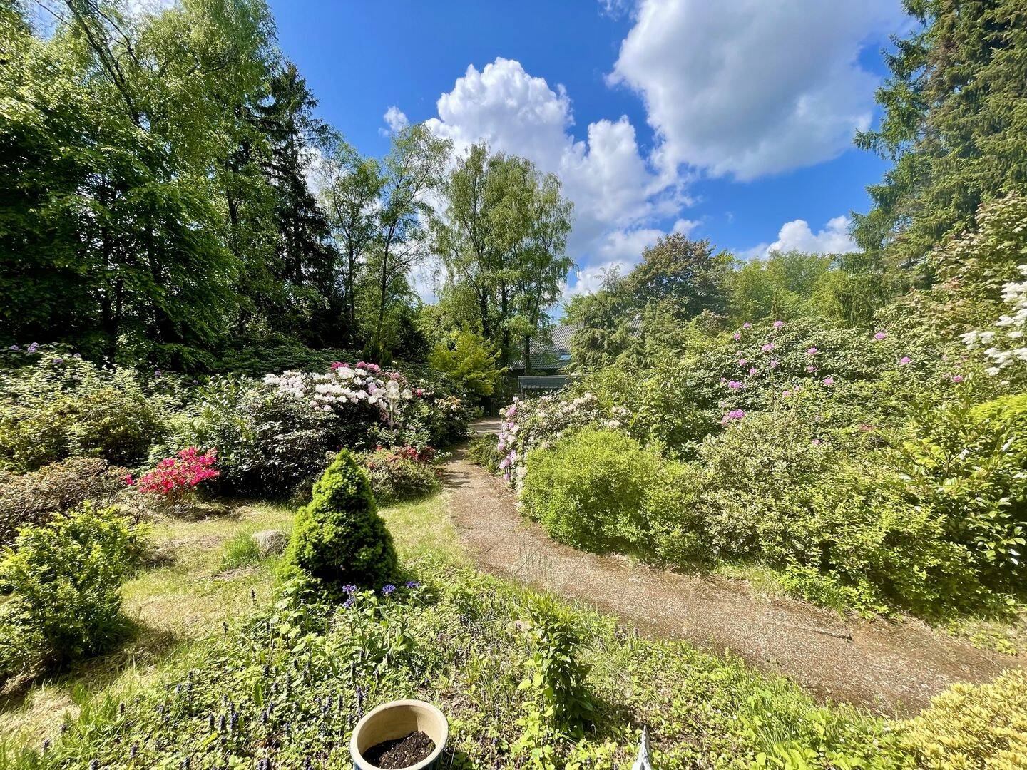 Seltene Gelegenheit: Walmdachbungalow mit versteckter Ausbaureserve auf Traumgrundstück, 21244 Buchholz in der Nordheide