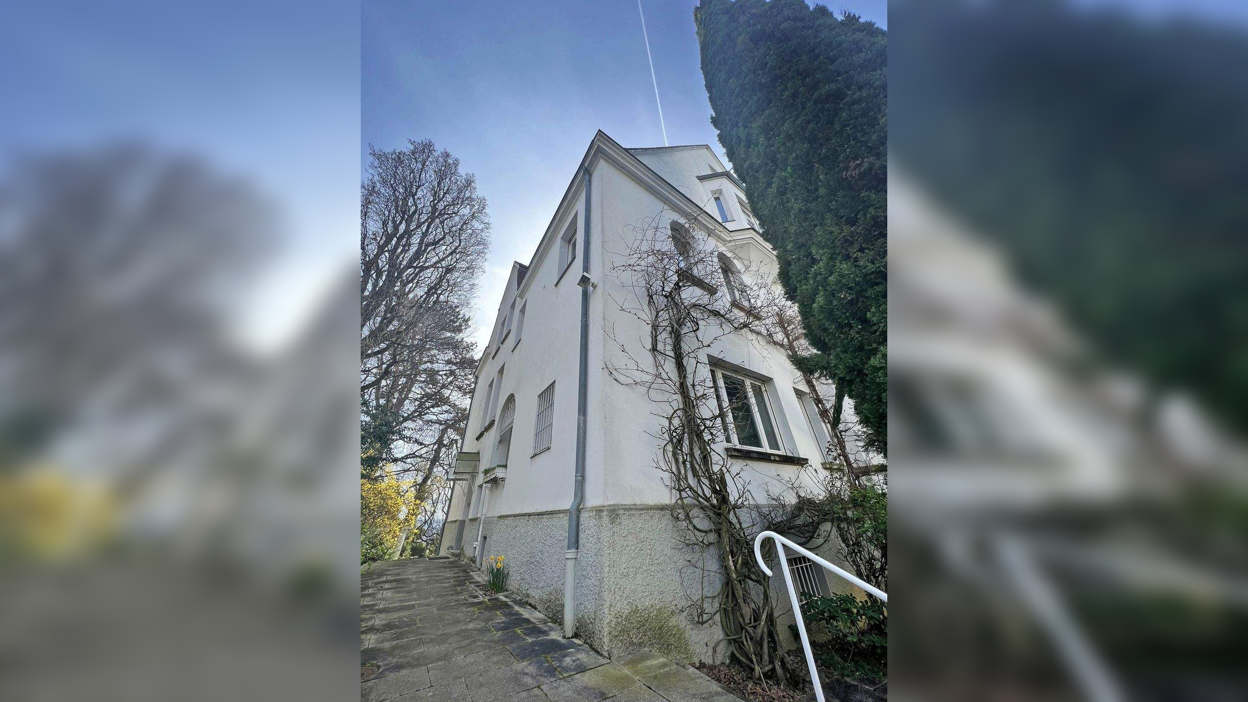 Repräsentatives Wohnanwesen! Beste Wohn- und Aussichtslage, 70192 Stuttgart (Feuerbach Nord)
