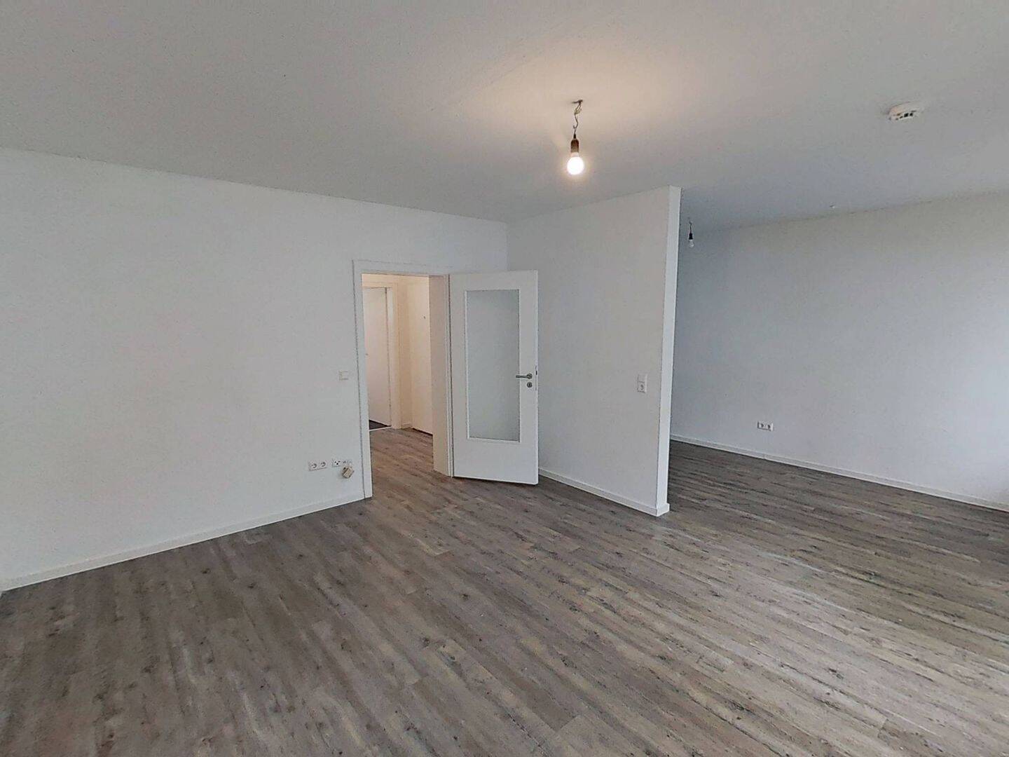 Großes Single-Apartment mit BALKON, 31303 Burgdorf