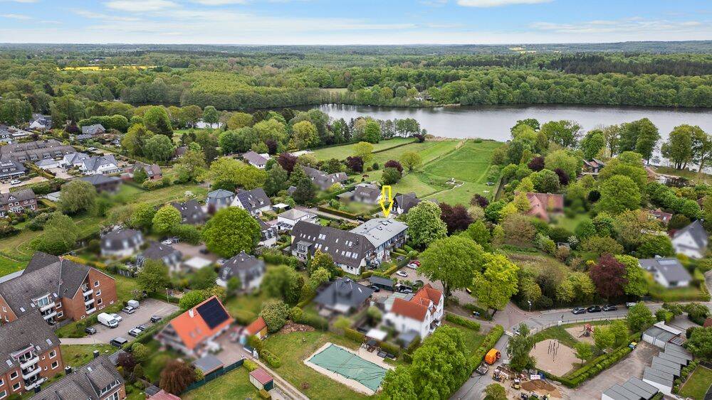 Wohnen in Seelage – bezugsfreie Eigentumswohnung mit Balkon, Gartenteil und einen Außenstellplatz, 22952 Lütjensee