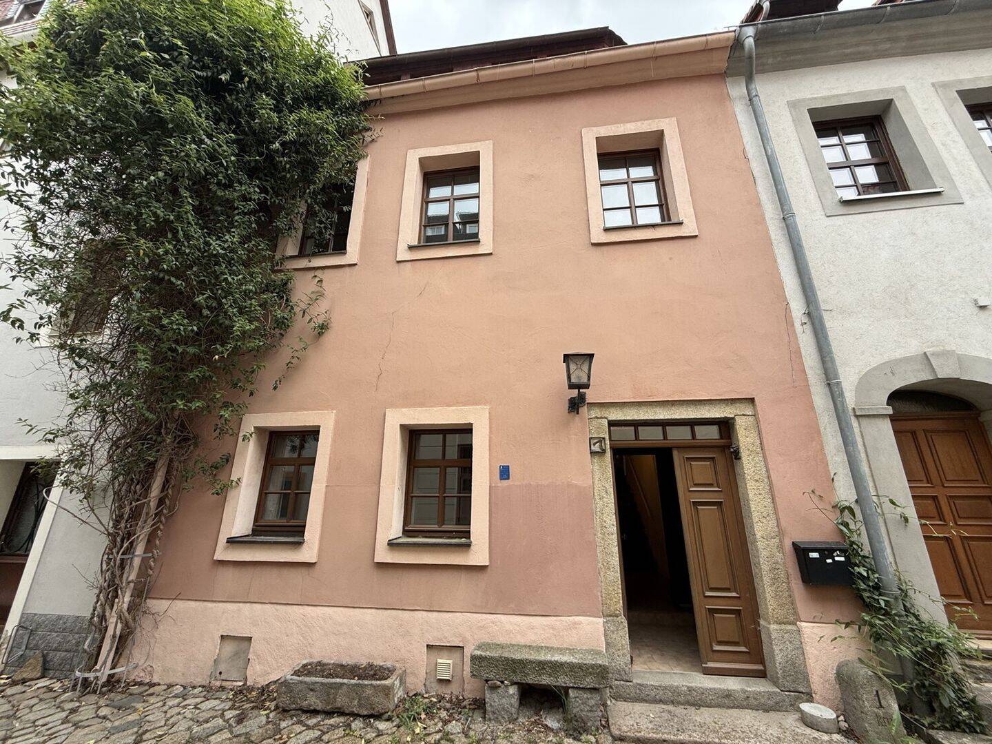 Altstadthaus mit Flair – großzügiges Wohnerlebnis auf drei Etagen, 2625 Bautzen