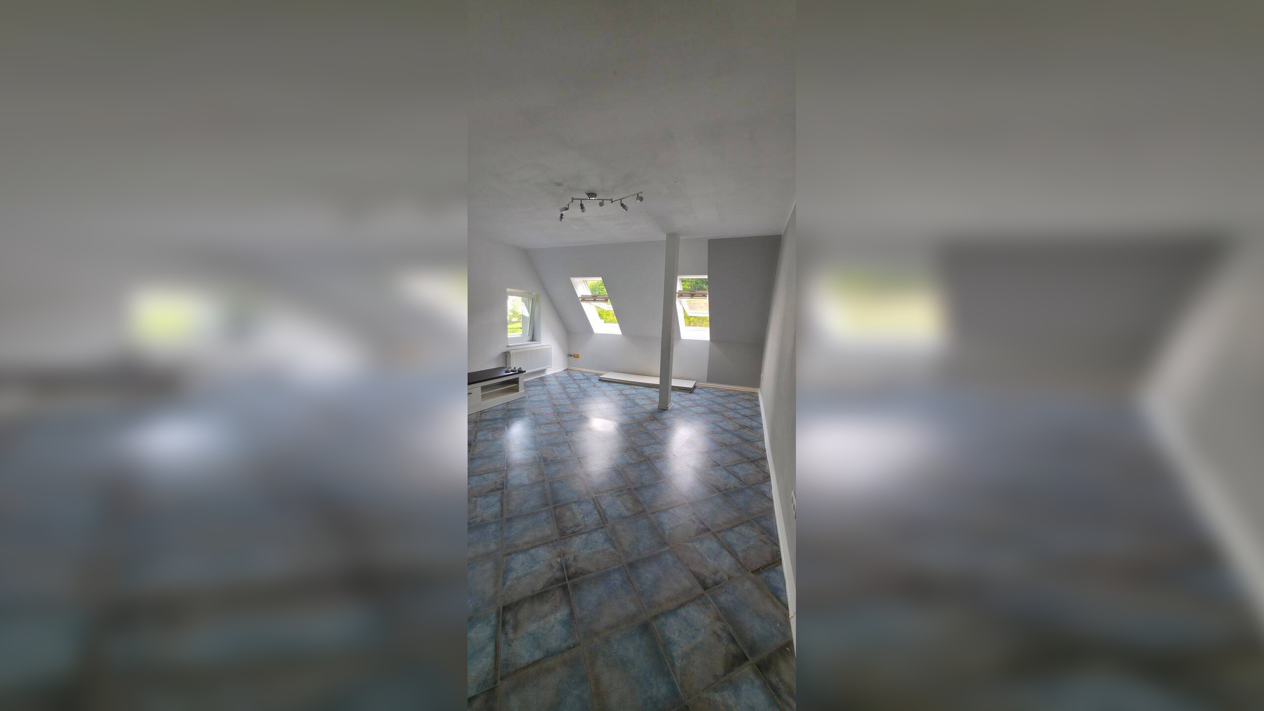 Frisch renovierte, großzügige Maisonette-Wohnung in Werdohl mit Garten, 58791 Werdohl