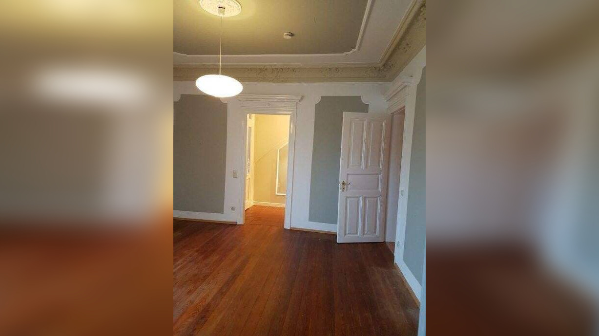 Innenstadt Heide 4 Zimmer Wohnung garaje, Parkplätze, Großer Garten, 25746 Heide
