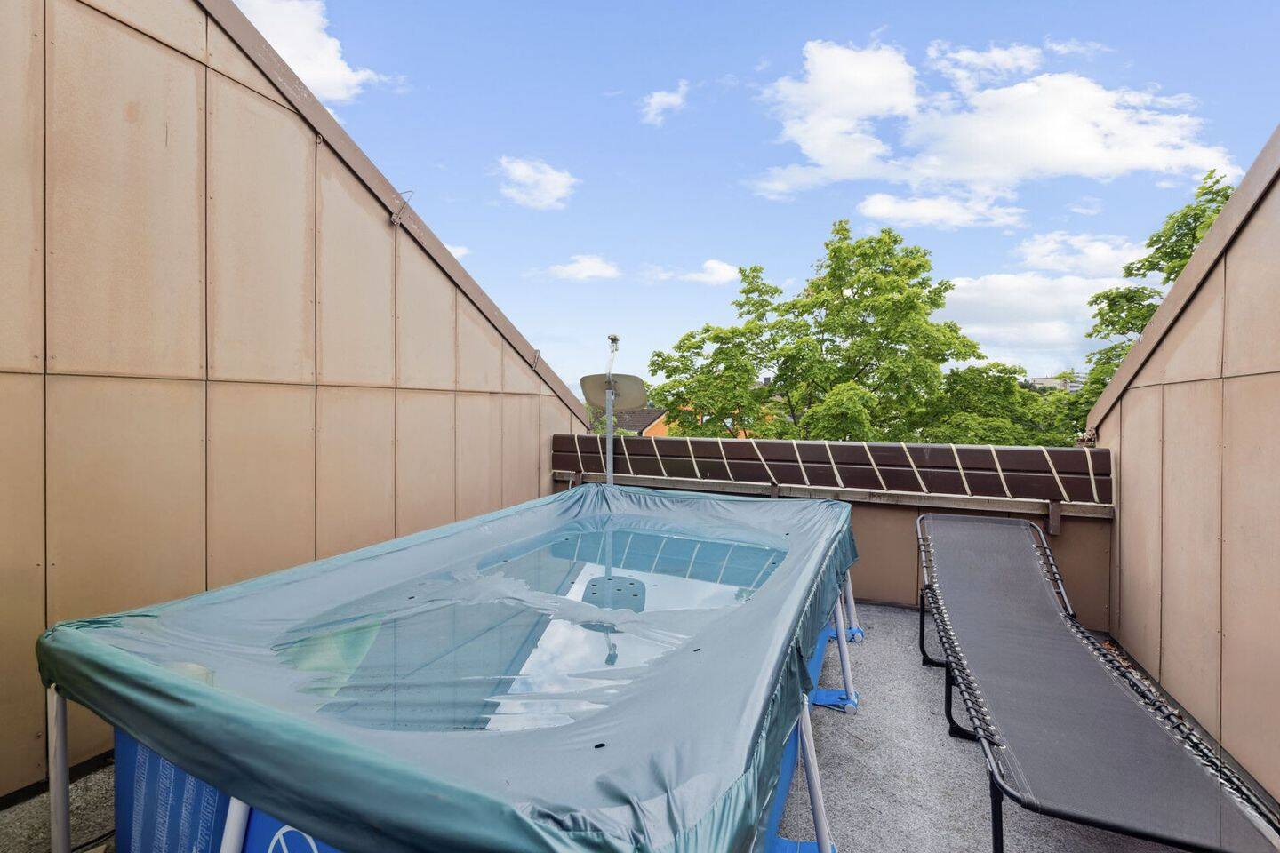Stilvolle 4,5-Zimmer-Wohnung – Kamin & zwei Dachterrassen, 95445 Bayreuth