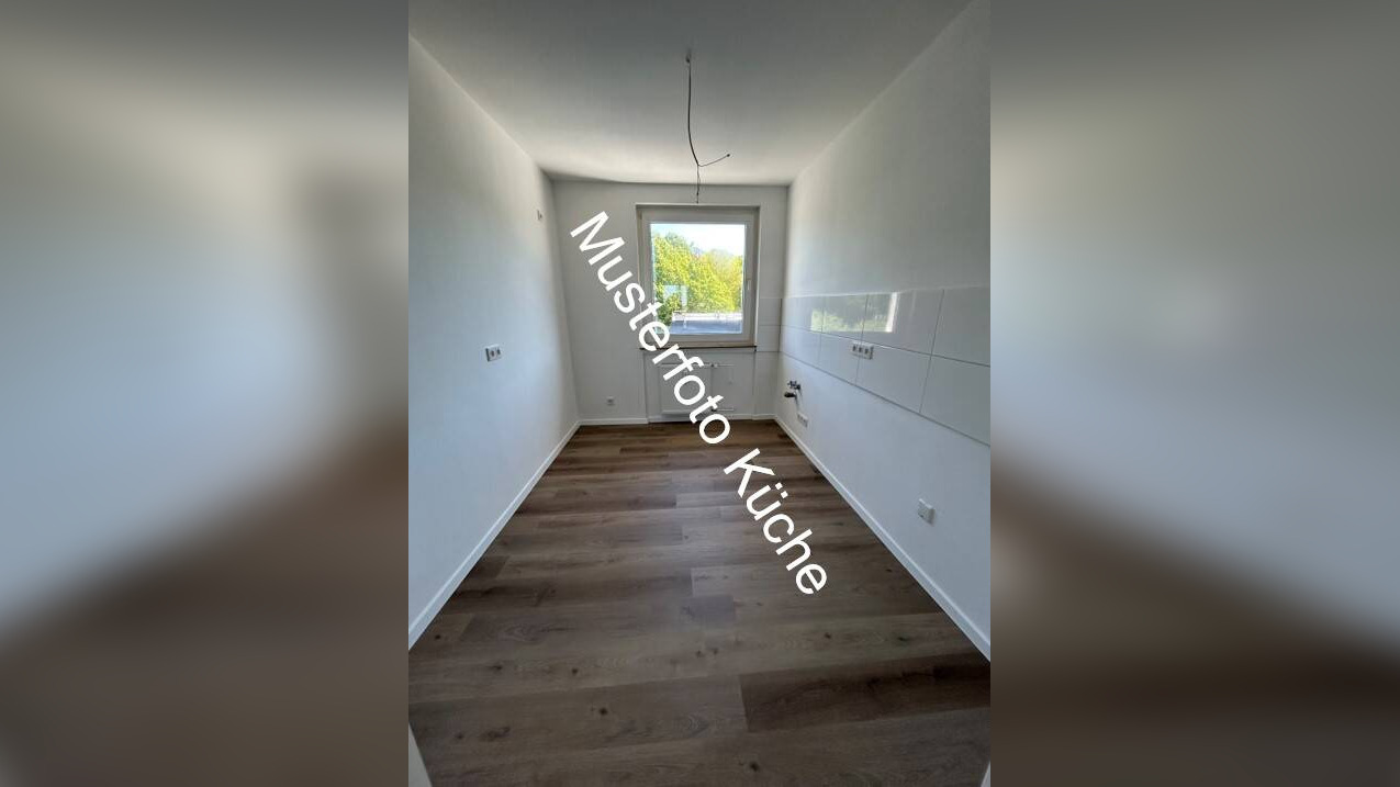 Wir modernisieren für Sie – Schöne 2-Zimmer-Wohnung im Zentrum von Velbert!, 42551 Velbert