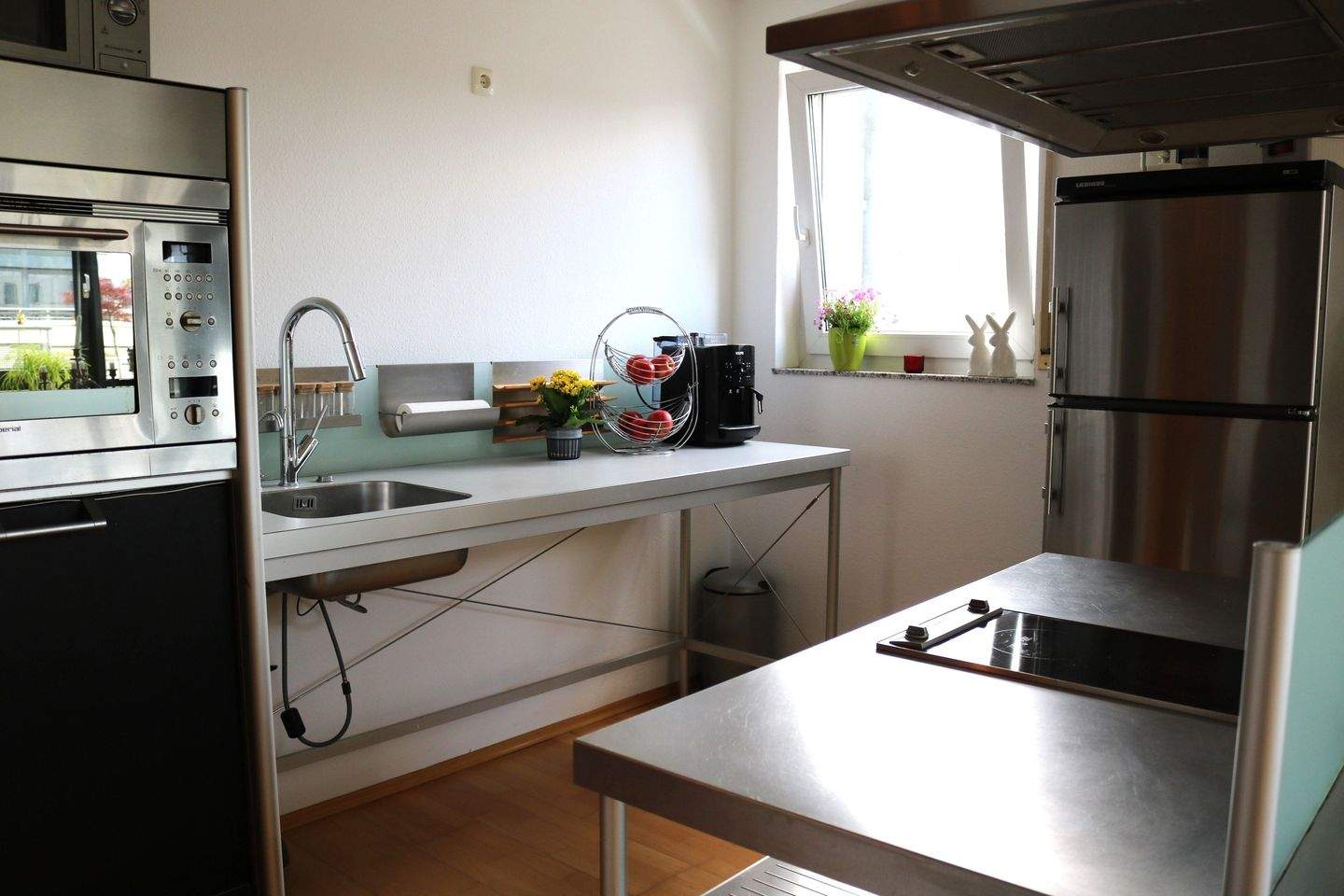 WohnRaumAgentur.de: Ffm- Bockenheim: Möblierte 3 Zimmer Penthouse Wohnung mit Balkon, 60486 Frankfurt am Main (Bockenheim Gallus Rödelheim Westend-Süd)