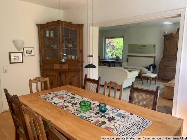 Südviertel: Großzüg., hochwert. möbl. Villa im Parkgrundstück, 52076 Aachen