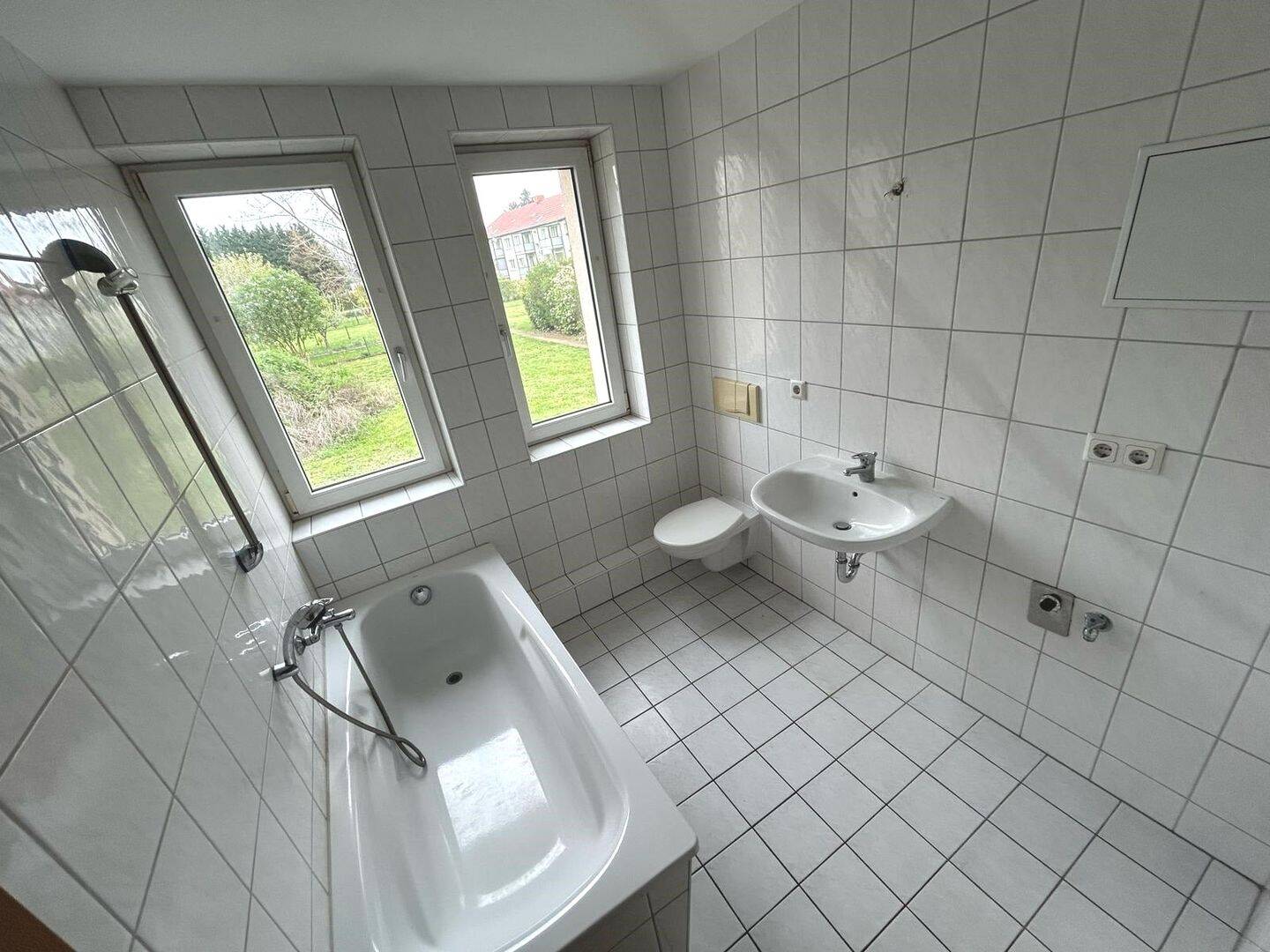 2-Zimmer-Wohnung mit Balkon & Tageslichtbad – ab Juni 2026 frei – Magdeburg – Vorschaubild 3