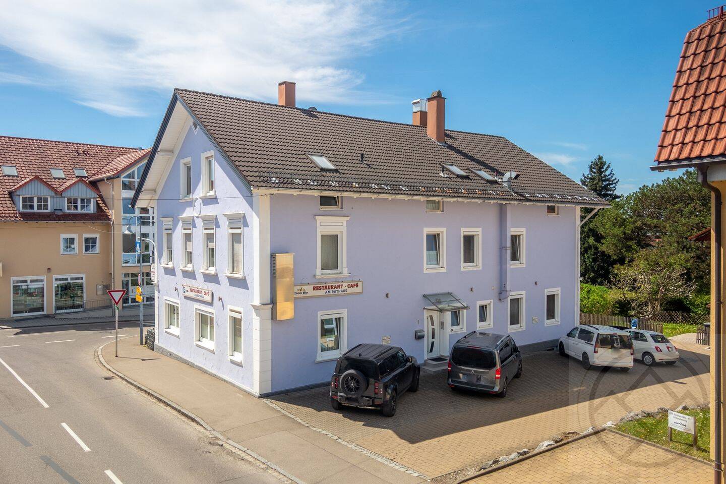 Vielseitige Immobilie mit Potenzial – Wohn- und Geschäftshaus in Dietmannsried mit Teilung, 87463 Dietmannsried