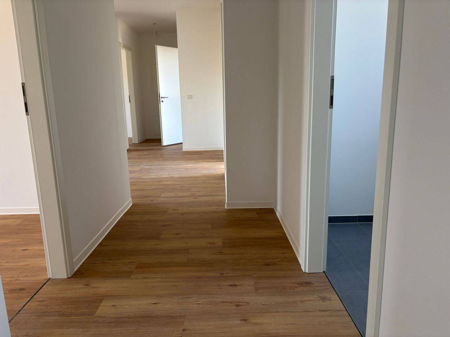 3-Zimmer-Wohnung (Typ 27) mit Balkon, Gäste-WC und eigenem Keller | ab sofort verfügbar – 50968 Köln – Vorschaubild 4