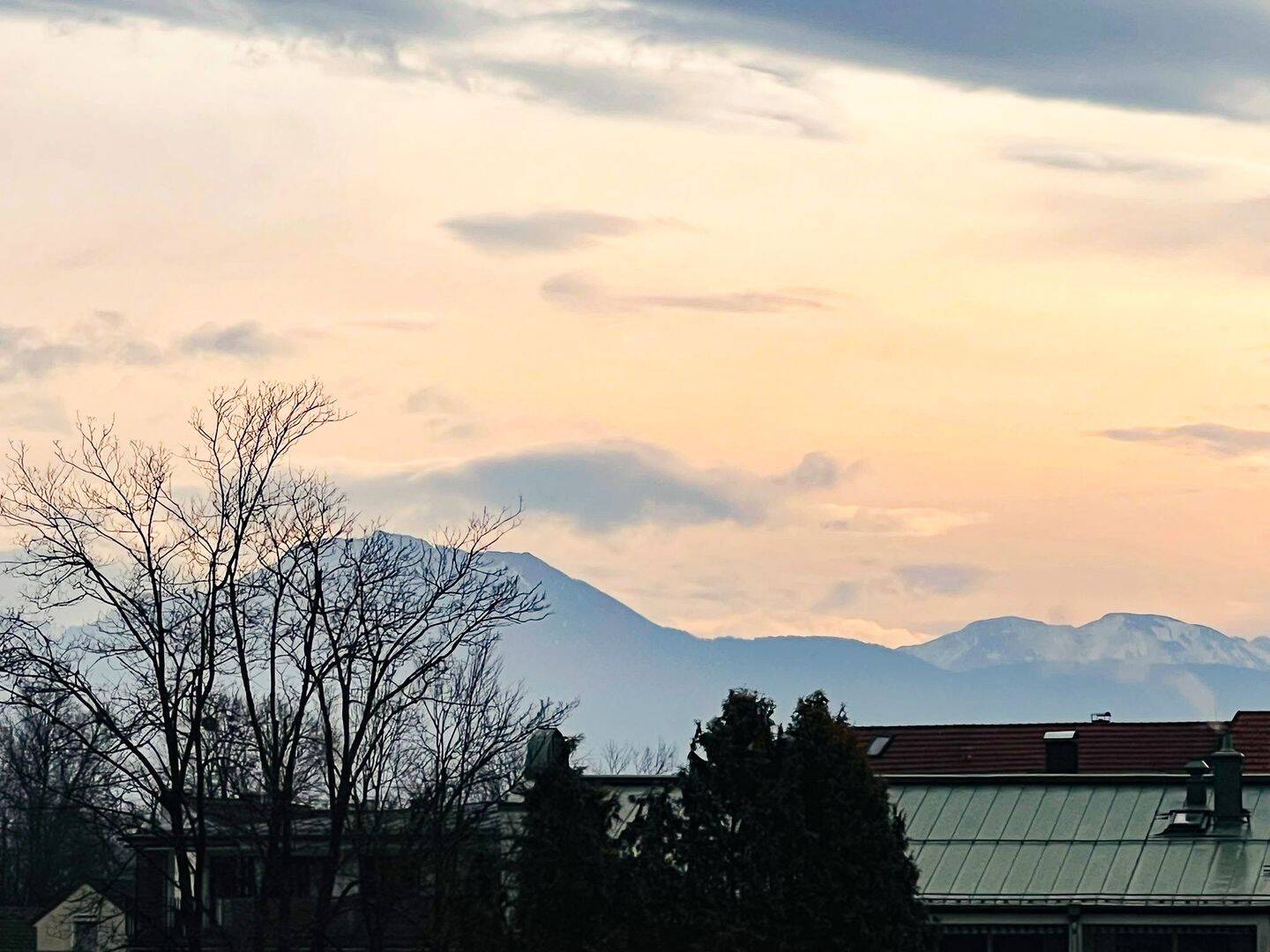 Designer-Stadthaus mit Dachterrasse & Bergblick im Herzen von Bad Aibling, 83043 Bad Aibling