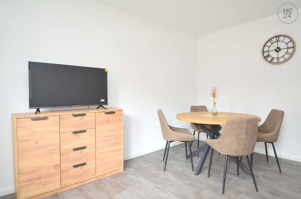 Neu möblierte und renovierte 3 Zimmerwohnung im Zenturm von Ulm, 89073 Ulm (Mitte Oststadt)