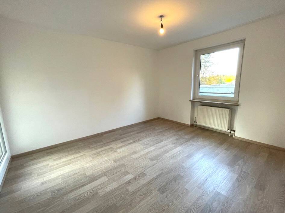 TOP 4-Zi. Wohnung mit Balkon in Nürnberg – Langwasser / Wohnung kaufen – Nürnberg – Vorschaubild 4