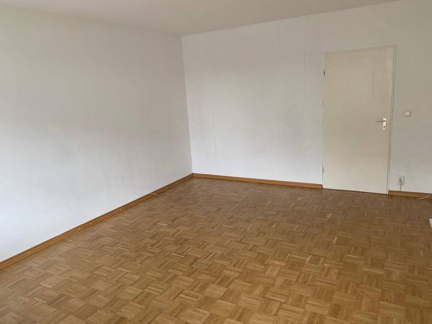 Moderne 2-Zimmer-Wohnung mit Balkon & Einbauküche in Lehrte, 31275 Lehrte