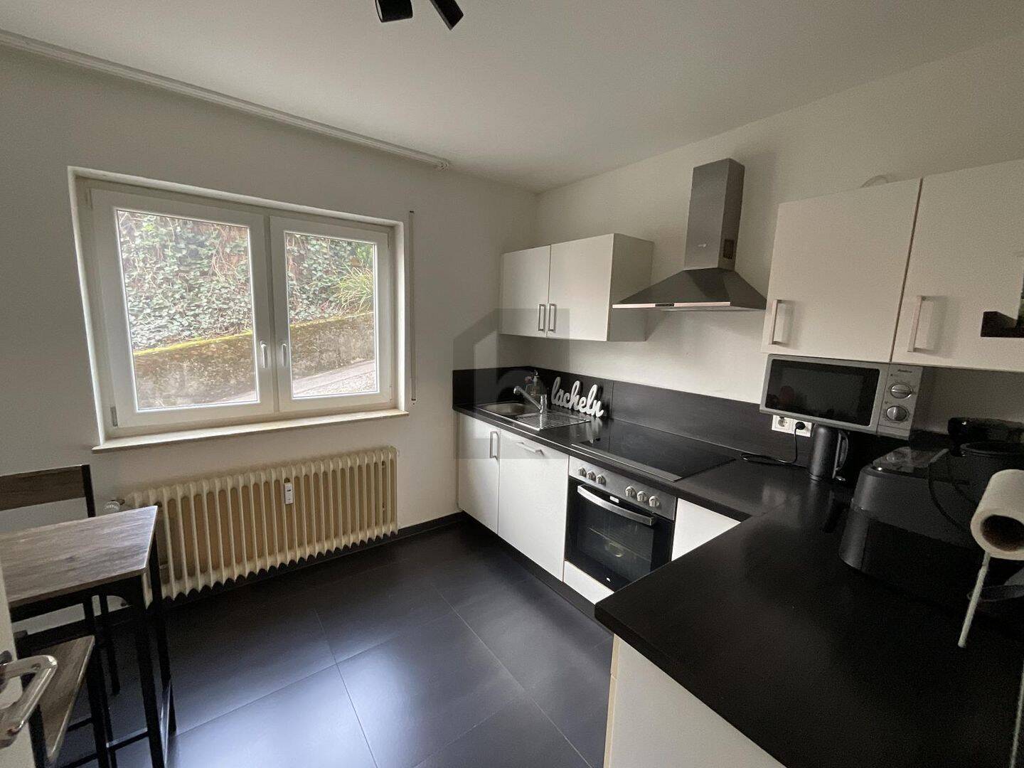 EXKLUSIV CHARMANT MIT EINBAUKÜCHE, 76532 Baden-Baden