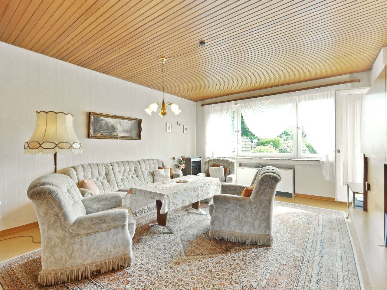 NEU: Sanierungsbedürftiger Bungalow als möglicher Altersruhesitz mit Garage, 51377 Leverkusen (Alkenrath Manfort Schlebusch Steinbüchel)