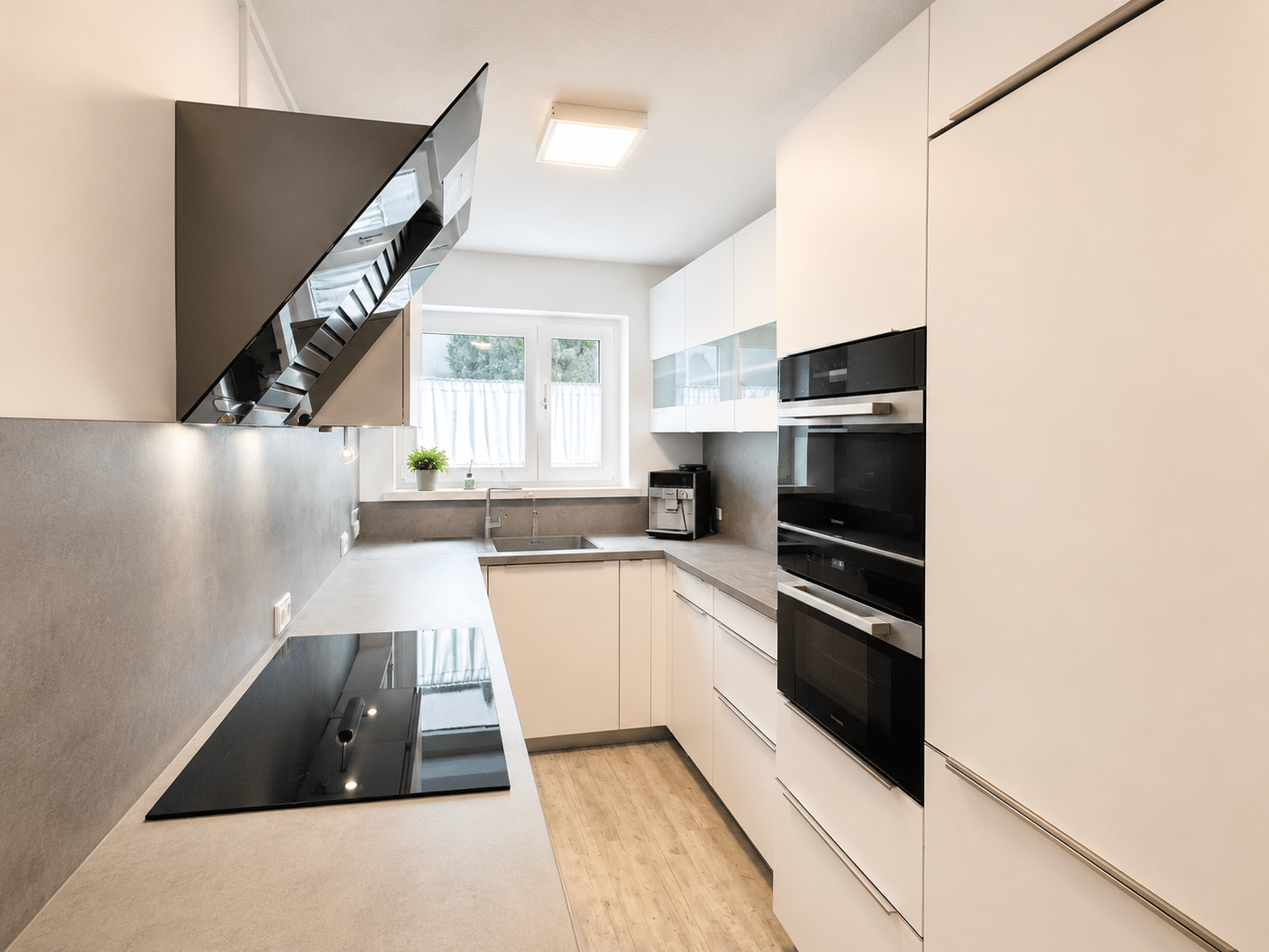 Modernes Haus-im-Haus mit Split-Level-Charme, großem Garten & hochwertiger Ausstattung in Bestlage!, 85221 Dachau