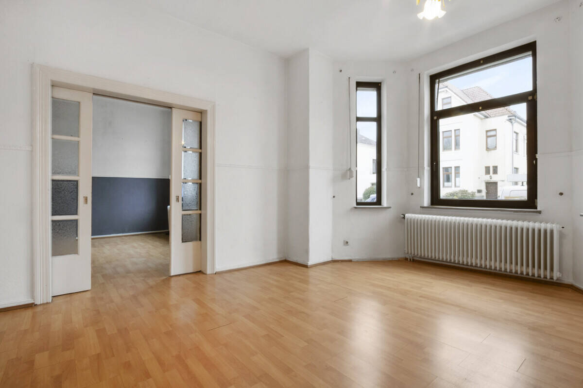 Delmenhorst-Stadtmitte | Charmantes Stadthaus mit zwei Wohneinheiten in Innenstadtlage, 27749 Delmenhorst (Düsternort Mitte Schafkoven/Donneresch Stickgras/Annenriede)