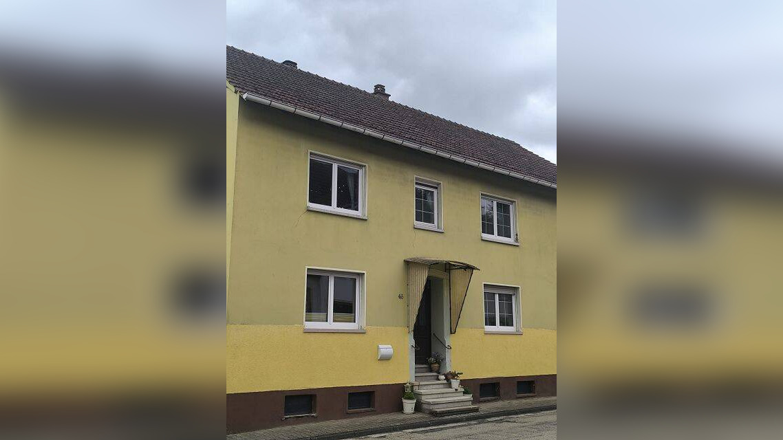 Großes Einfamilienhaus mit Garten und Garage, 67754 Eßweiler