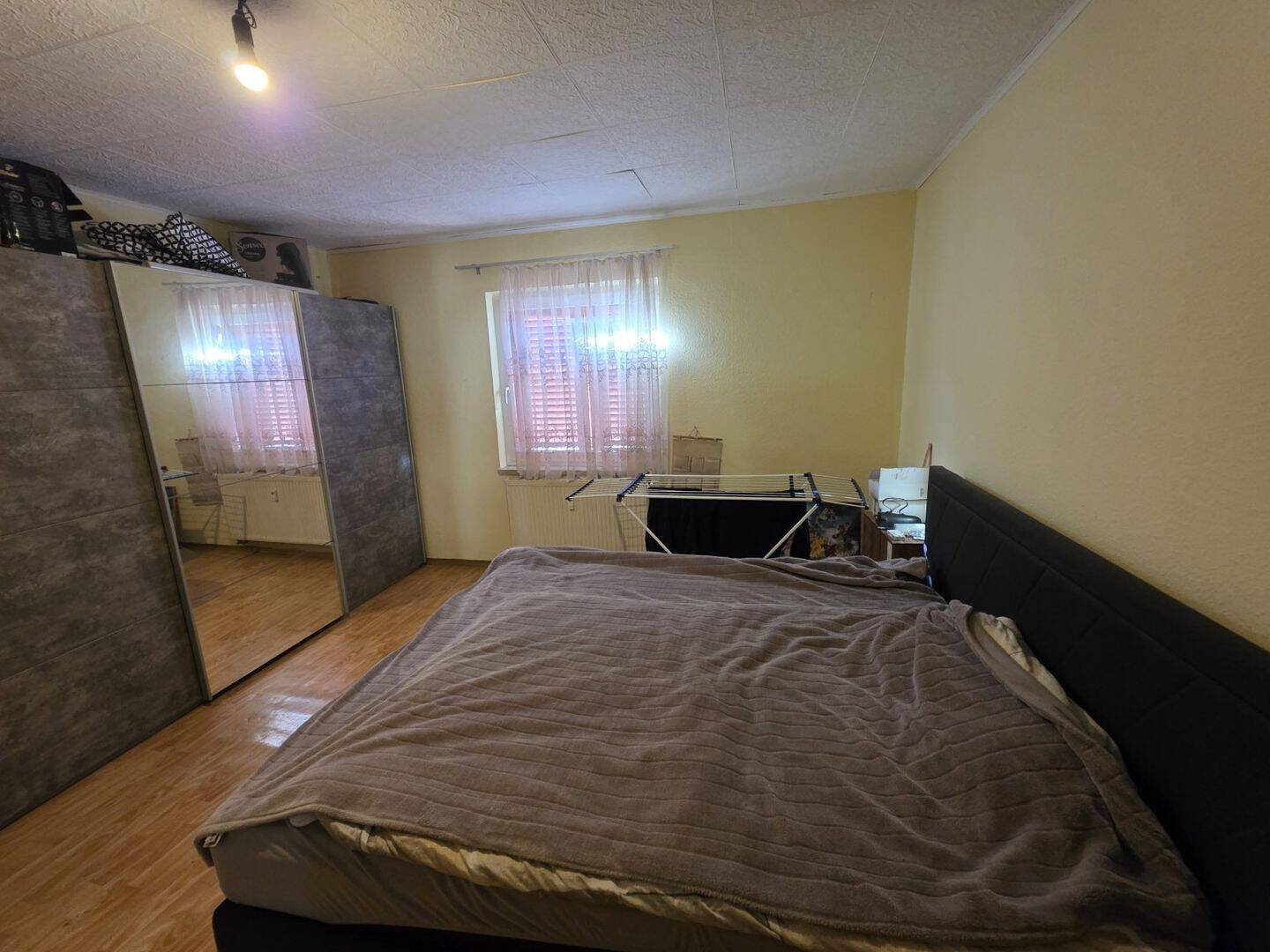 ab 01.07.26 – 1 Zimmer Wohnung mit 40 qm Wohnfläche, 66955 Pirmasens (Erlenbrunn Innenstadt Niedersimten Ruhbank Winzeln)