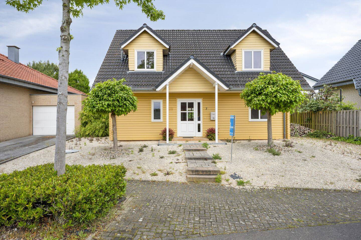 Wohnen mit besonderem Stil in Grenznäher Lage von Selfkant – Hillensberg!, 52538 Gangelt