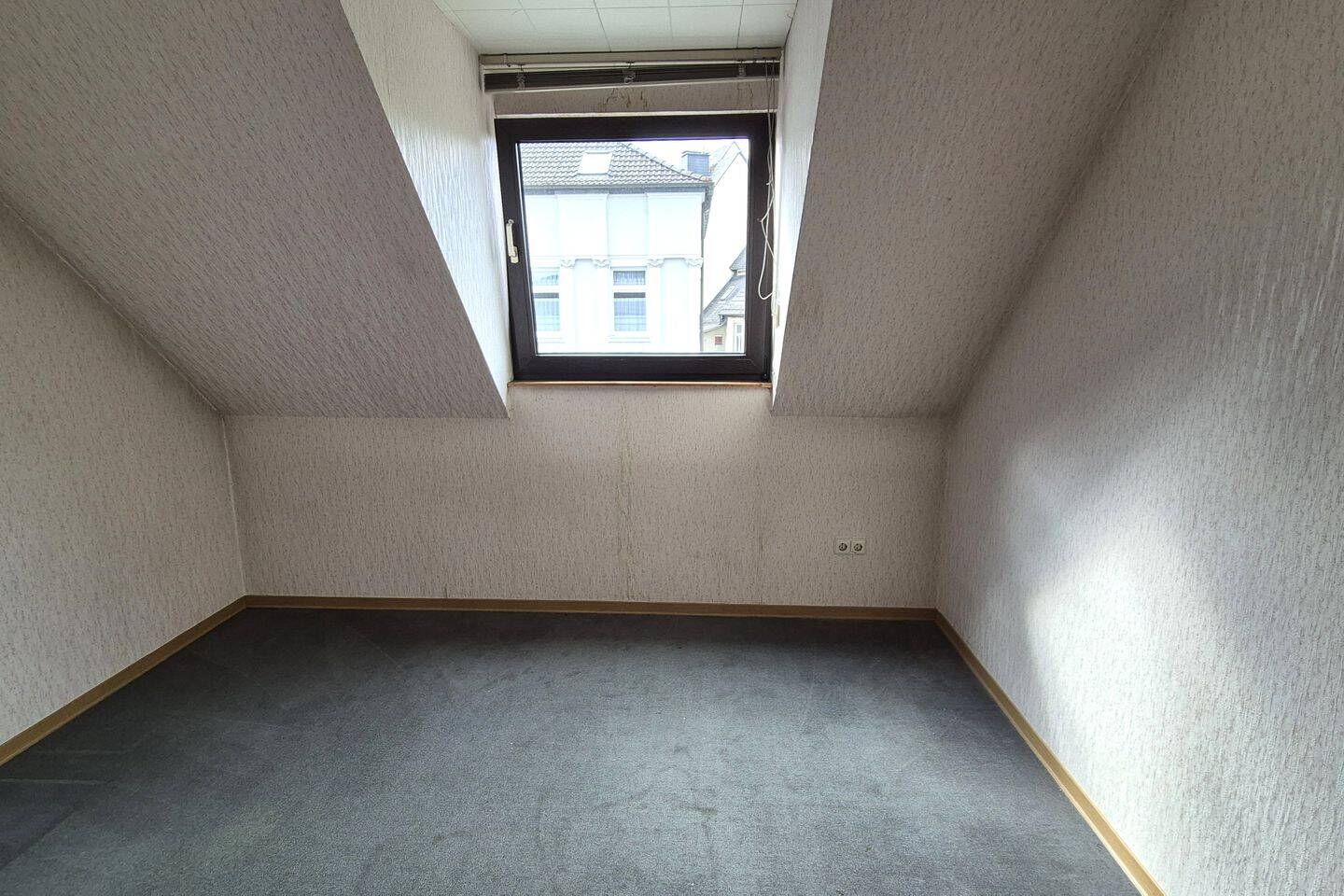 Dachgeschosswohnung, 58m², in zentraler Lage von Arnsberg, 59821 Arnsberg
