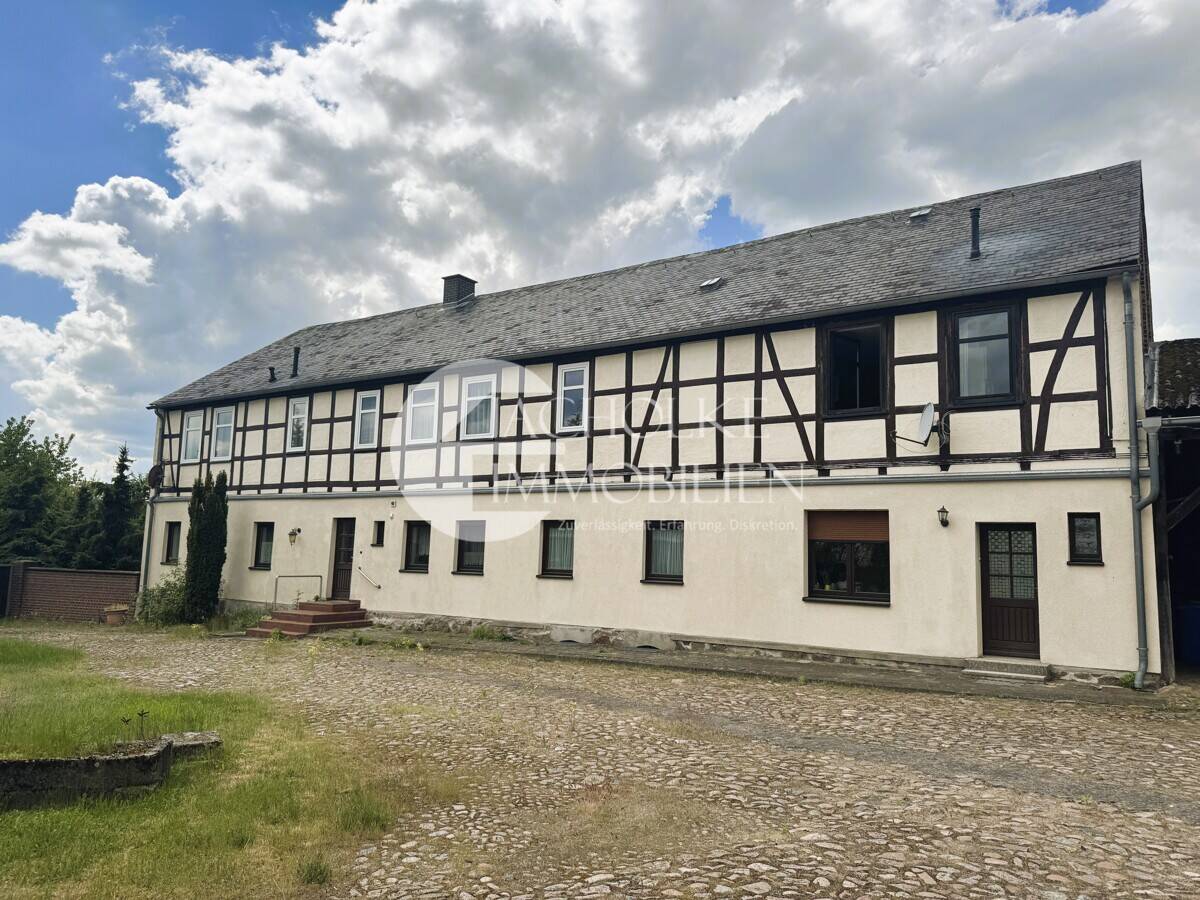 Ländliche Freiheit neu gedacht – Historischer Vierseitenhof mit großem Entwicklungspotenzial, 29410 Salzwedel