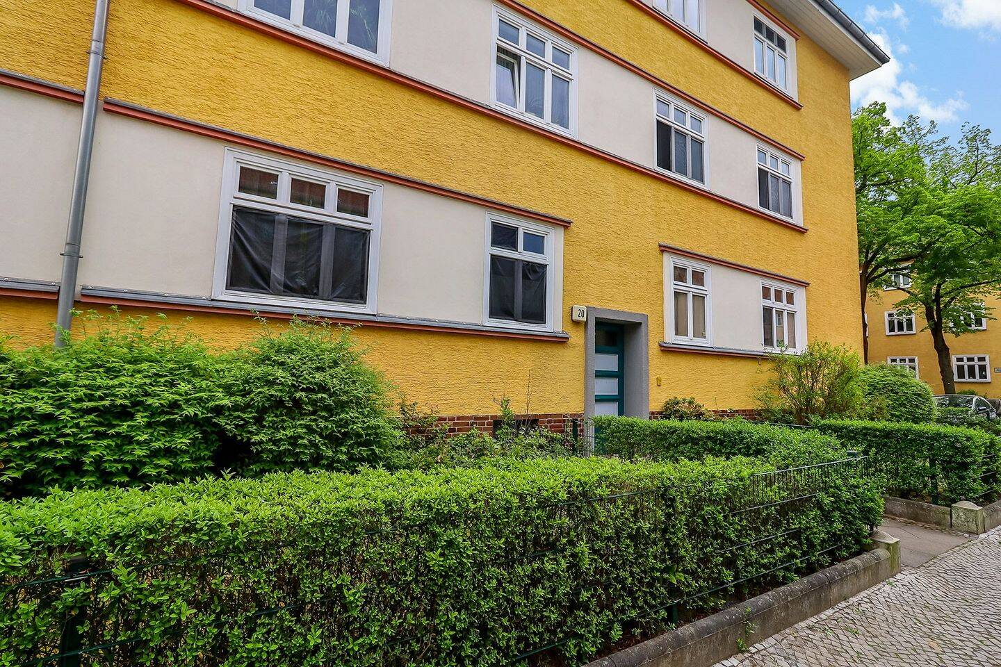 Adlershof ruft Investoren: 5 voll vermietete Wohnungen nähe S-Bahnhof, 12489 Berlin (Treptow-Köpenick)