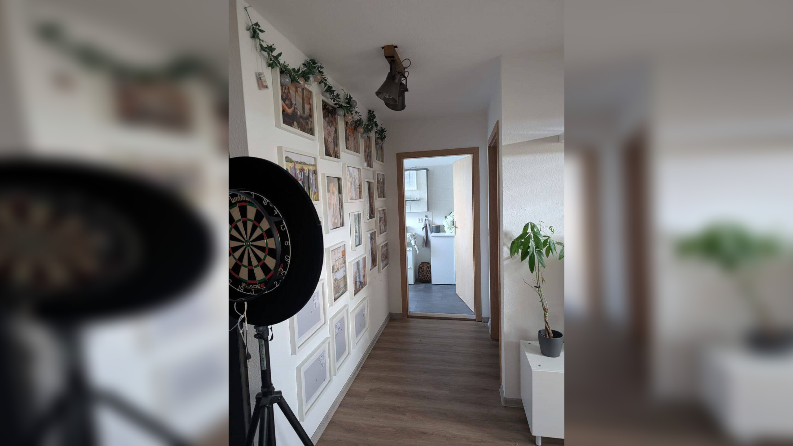Gepflegte Zwei-Zimmerwohnung im Dachgeschoss, 7407 Uhlstädt-Kirchhasel
