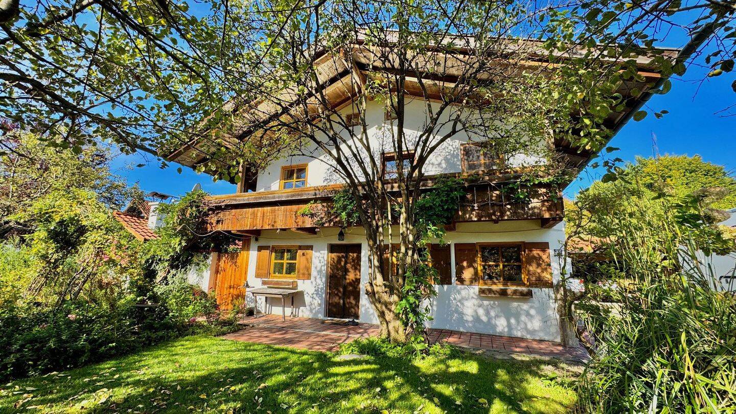 6 Zimmer Einfamilienhaus vom Architekten Rechl mit 1862qm grossem (Bau-) Grundstück, 83109 Großkarolinenfeld
