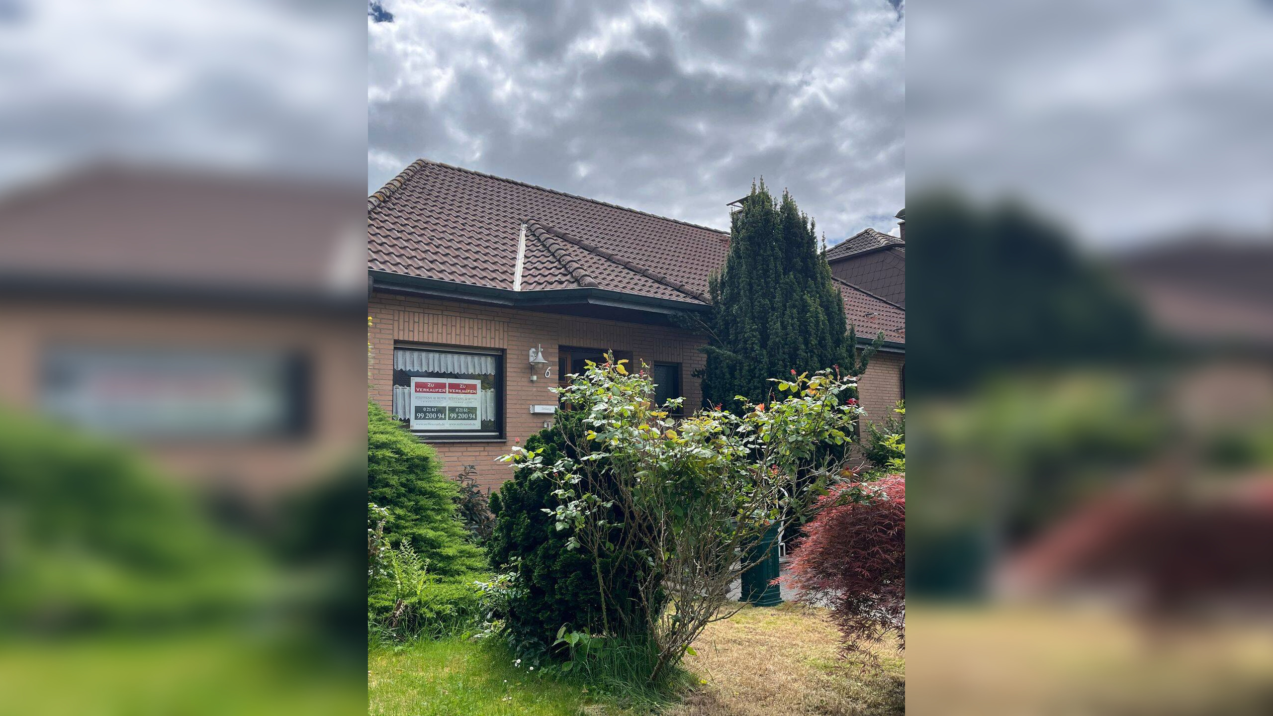Walmdach-Bungalow! Viel Platz für Kind & Kegel! Insg. 254 qm Wohnfläche!, 50169 Kerpen